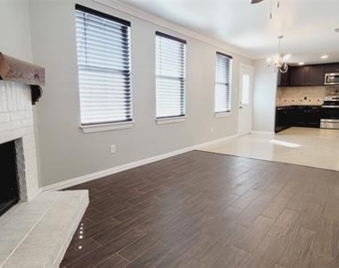 861 Cats Eye Drive - Photo Thumbnail 8