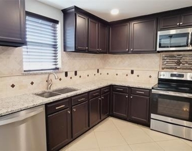 861 Cats Eye Drive - Photo Thumbnail 11