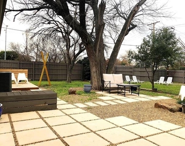 10807 Marsh Lane - Photo Thumbnail 3