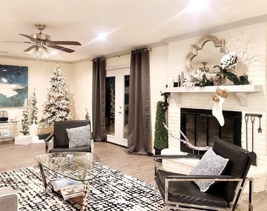 10807 Marsh Lane - Photo Thumbnail 5