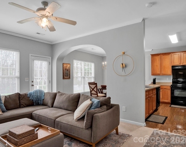 1401 Hammond Drive - Photo Thumbnail 4