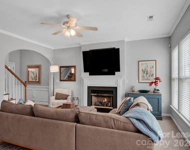 1401 Hammond Drive - Photo Thumbnail 8