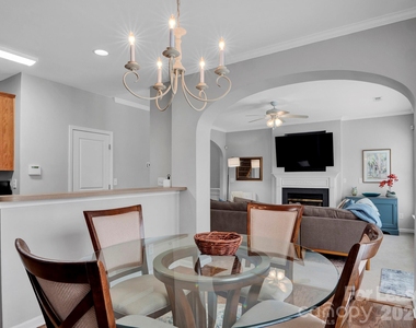1401 Hammond Drive - Photo Thumbnail 10