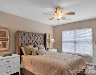 1401 Hammond Drive - Photo Thumbnail 27