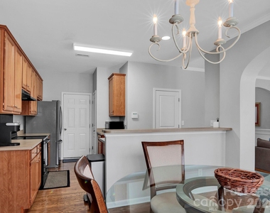 1401 Hammond Drive - Photo Thumbnail 11