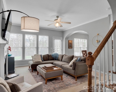 1401 Hammond Drive - Photo Thumbnail 3