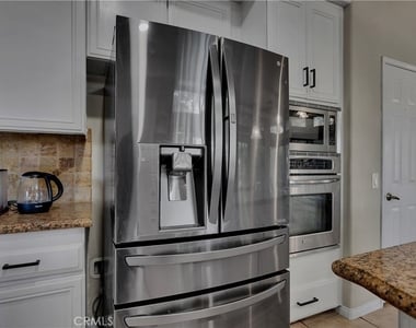 39990 Gibraltar Drive - Photo Thumbnail 20