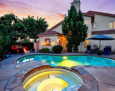 39990 Gibraltar Drive - Photo Thumbnail 4