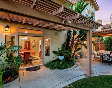 39990 Gibraltar Drive - Photo Thumbnail 8