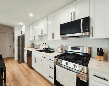 22131 Bassett Street - Photo Thumbnail 3