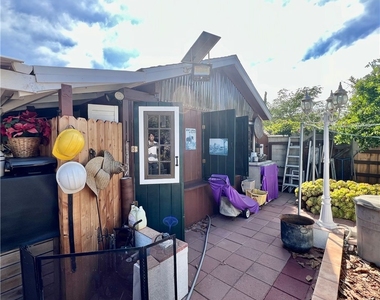 4727 Milne Drive - Photo Thumbnail 10