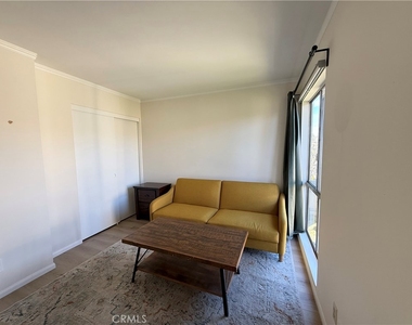 806 Coriander Drive - Photo Thumbnail 14