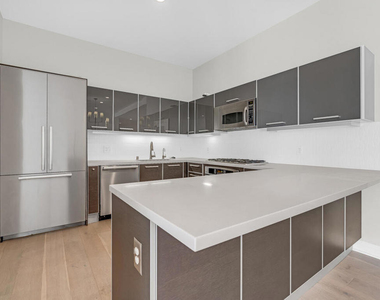 801 S Grand Avenue - Photo Thumbnail 27