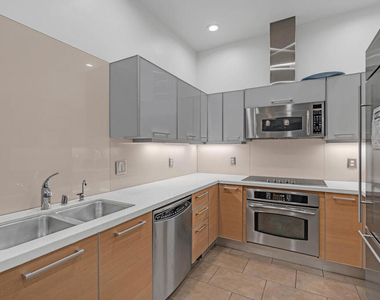 801 S Grand Avenue - Photo Thumbnail 14