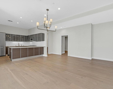 801 S Grand Avenue - Photo Thumbnail 25
