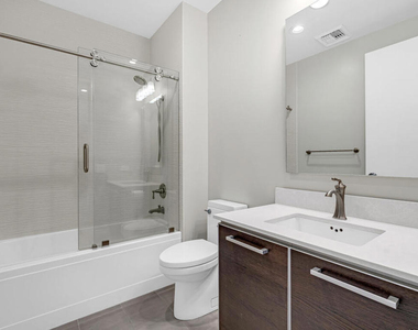 801 S Grand Avenue - Photo Thumbnail 50