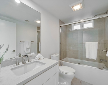 608 Heliotrope - Photo Thumbnail 37