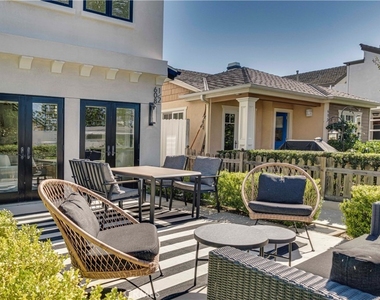 608 Heliotrope - Photo Thumbnail 32