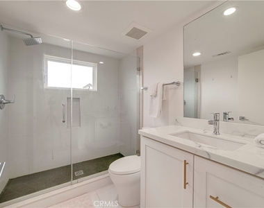 608 Heliotrope - Photo Thumbnail 54