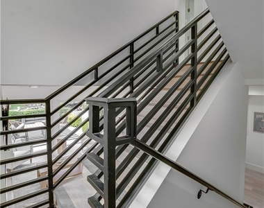 608 Heliotrope - Photo Thumbnail 39