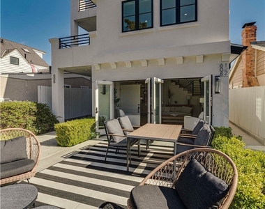 608 Heliotrope - Photo Thumbnail 18