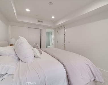 608 Heliotrope - Photo Thumbnail 53