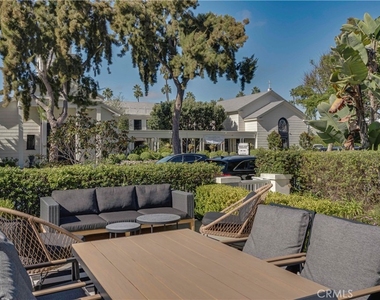 608 Heliotrope - Photo Thumbnail 31