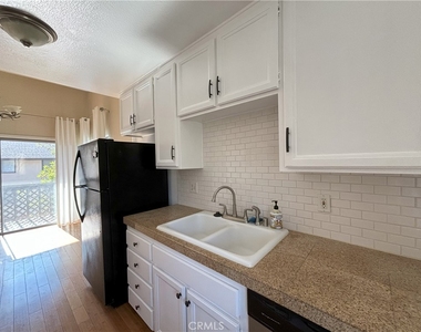 25861 Marguerite - Photo Thumbnail 1