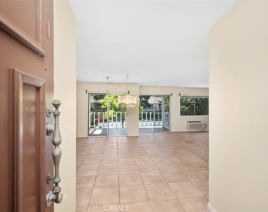 969 Calle Aragon - Photo Thumbnail 3