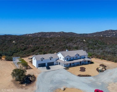35700 Trabuco Drive - Photo Thumbnail 40