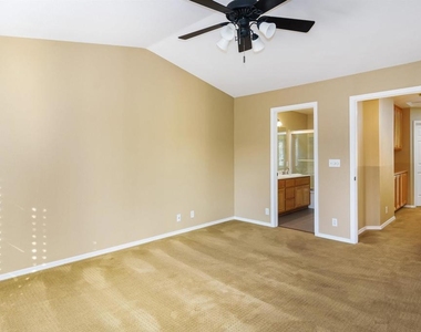 135 Coralflower Ln - Photo Thumbnail 26