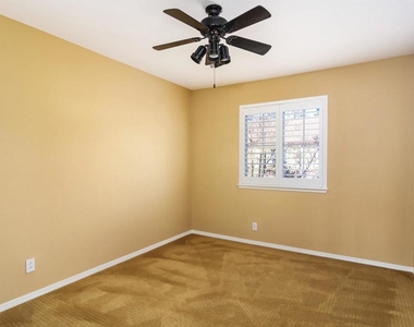 135 Coralflower Ln - Photo Thumbnail 28