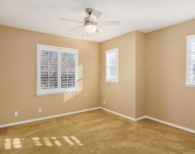 135 Coralflower Ln - Photo Thumbnail 29