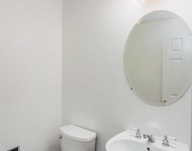 135 Coralflower Ln - Photo Thumbnail 31