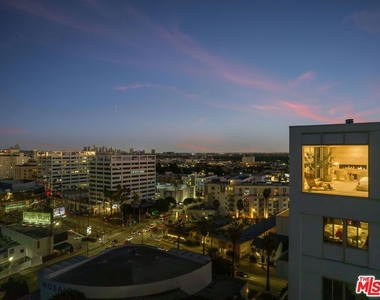 7135 Hollywood Boulevard - Photo Thumbnail 43