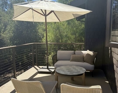 220 France Circle - Photo Thumbnail 19