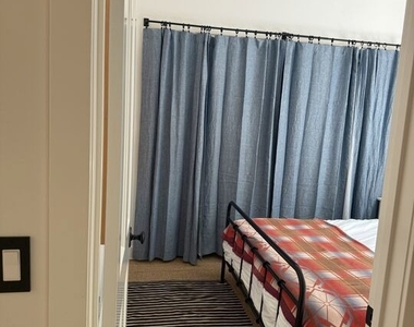 220 France Circle - Photo Thumbnail 13