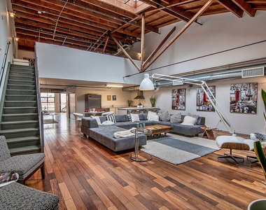 1046 Princeton Drive - Photo Thumbnail 2