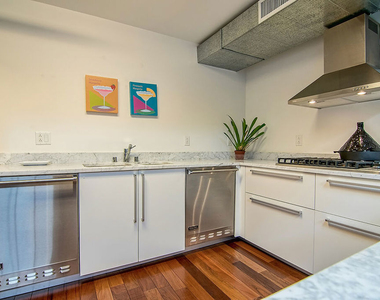 1046 Princeton Drive - Photo Thumbnail 17