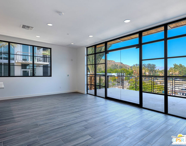 111 N Palm Canyon Drive - Photo Thumbnail 3