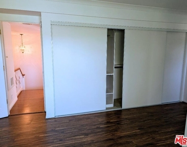 4804 La Villa Marina - Photo Thumbnail 7