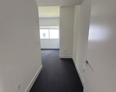 1730 Sawtelle Boulevard - Photo Thumbnail 12
