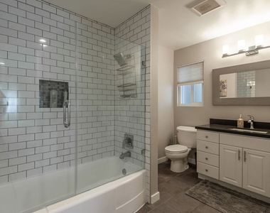 5226 College View Avenue - Photo Thumbnail 8