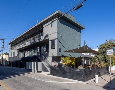 11 24th Avenue - Photo Thumbnail 27