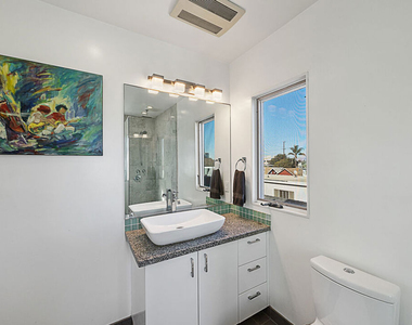 11 24th Avenue - Photo Thumbnail 19