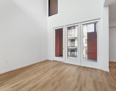 3922 Park Blvd - Photo Thumbnail 10