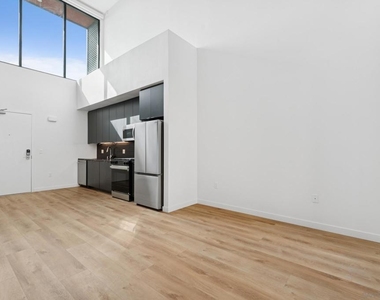 3922 Park Blvd - Photo Thumbnail 4
