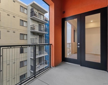 3922 Park Blvd - Photo Thumbnail 1