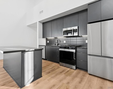 3922 Park Blvd - Photo Thumbnail 1