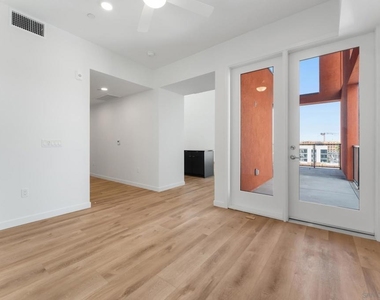 3922 Park Blvd - Photo Thumbnail 10